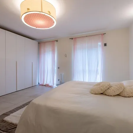 Appendino By Interhome *